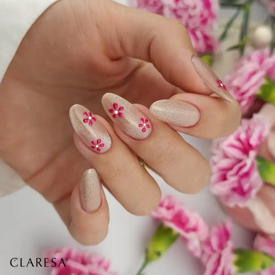 imagen manicura esmalte semipermanente cat eye marron claresa